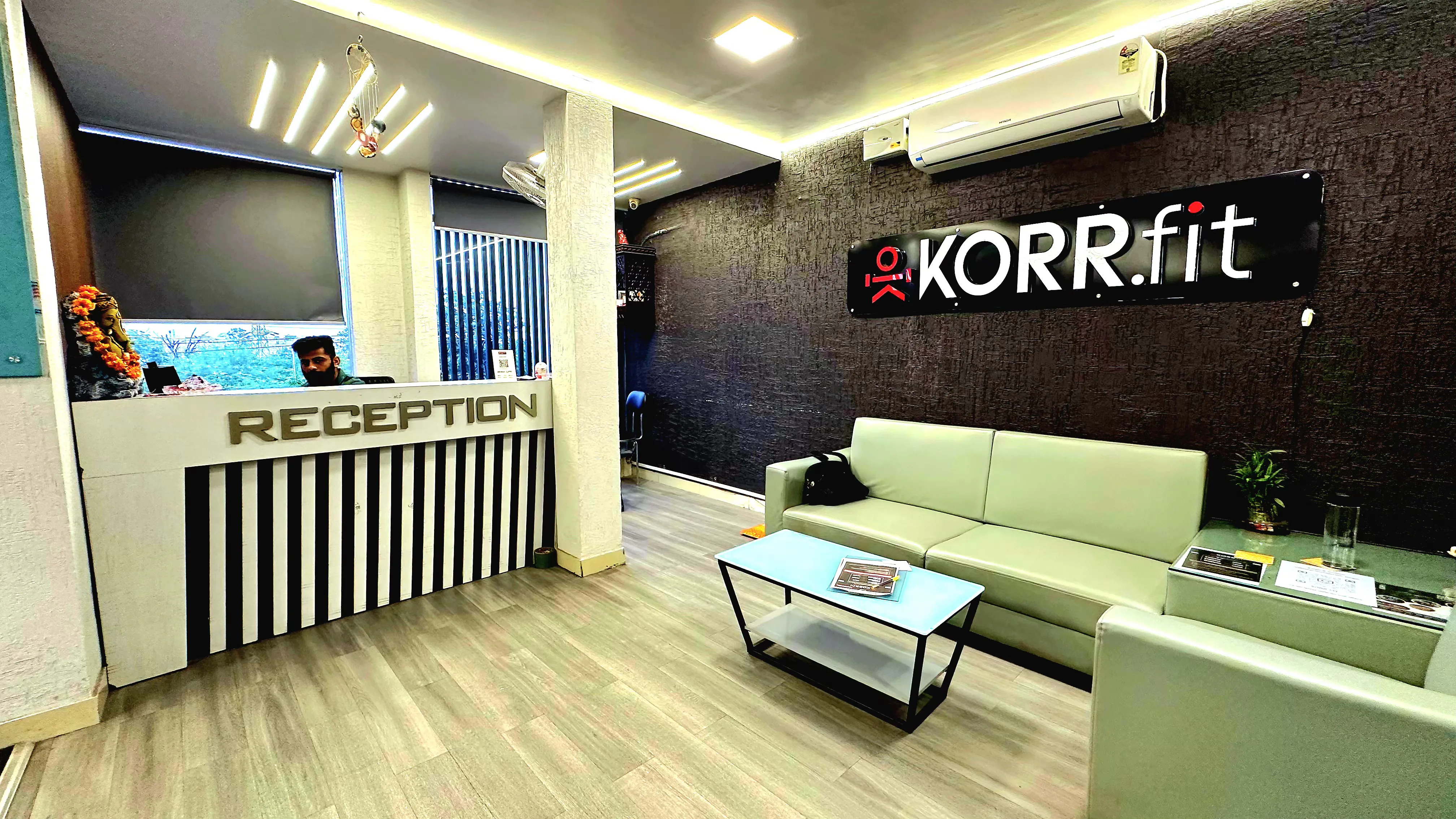 Cardio machines at KORR.fit Mansarovar